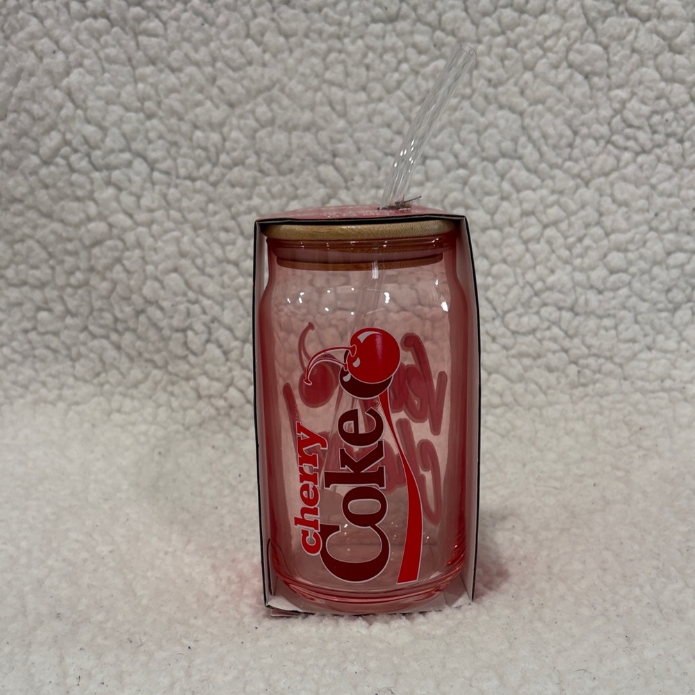 SOLD 🥤 CHERRY COKE 🍒 GLASS TUMBLER - Picture 4 of 6